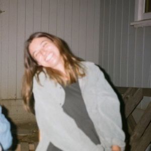 Meet your Posher, Cassie